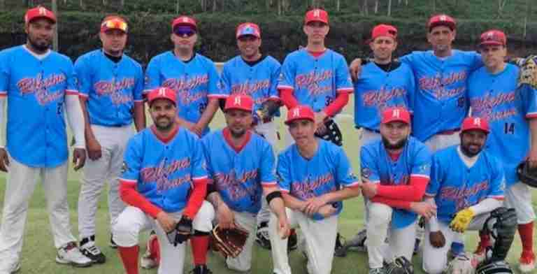 Cerveceros y Caimanes picaron adelante en el Round Robin del softbol de Madeira