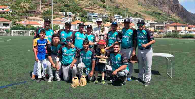 Panas de Boaventura gana la quinta edición de la Copa Simón Bolívar de Softbol en Madeira